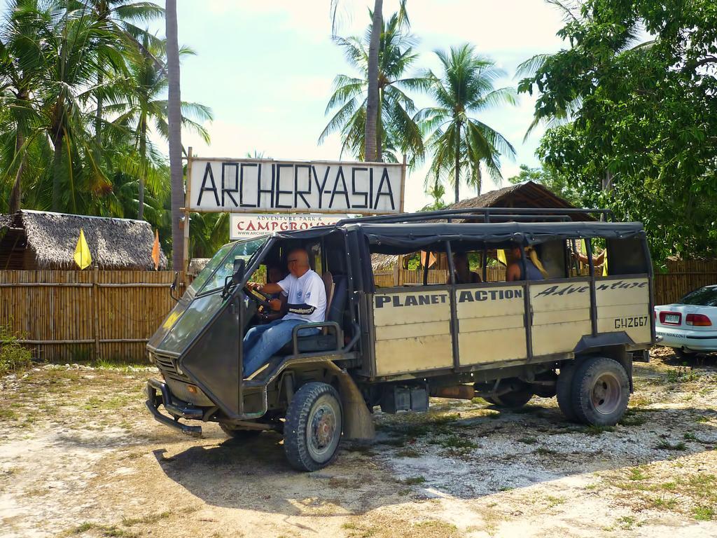 Archery-Asia Nipa Huts Moalboal Exterior photo