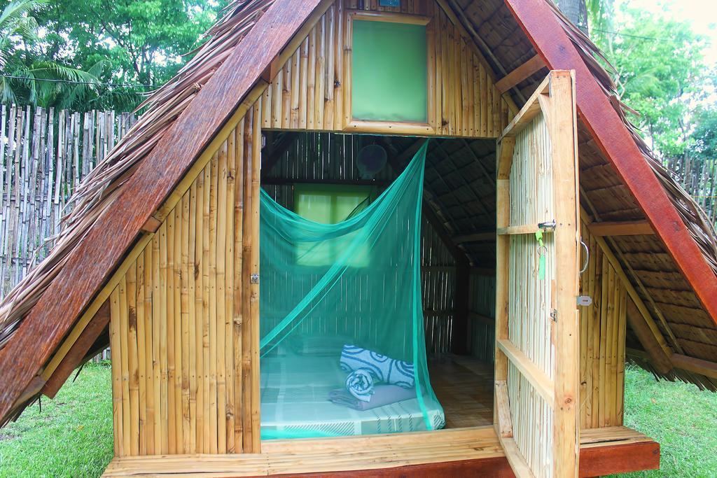 Archery-Asia Nipa Huts Moalboal Exterior photo